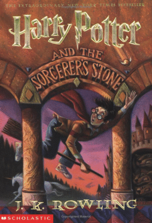 HARRY POTTER AND THE SORCERER'S STONE - BOOK 1