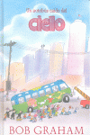UN AUTOBUS CAÍDO DEL CIELO