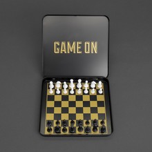 GAME ON - MAGNETIC MINI CHESS SET